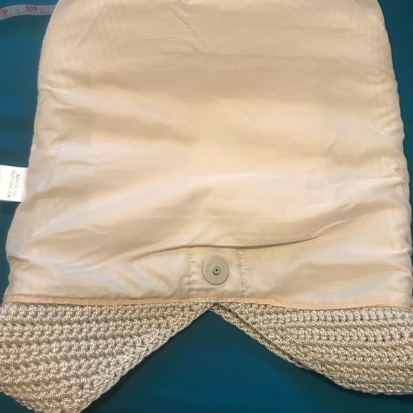 The SAK Original Crochet Hobo Bag Cream colored - Picture 5 of 14